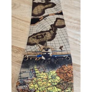 City One - Men's World Map Atlas Plane Travel Neck Tie 3.9"W x 57"L EUC